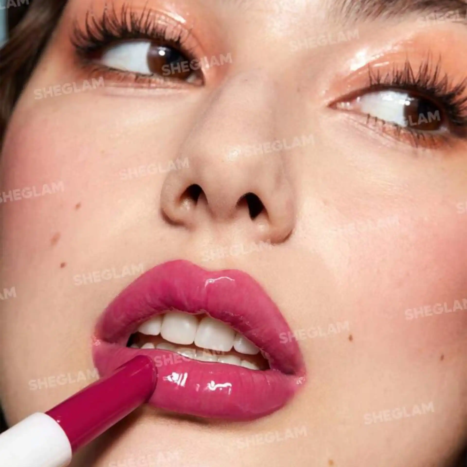 spring-fever-sheglam لیپ پلامپر شیگلم اسپرینگ فیور Sheglam Lip Plumper Spring Fever